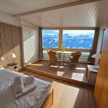 Alpine Luxury Suite Beatenberg * ביטנברג